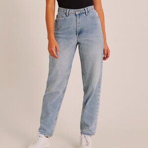 Cherokee Women's Denim Jeans Size 6 Missy Distressed